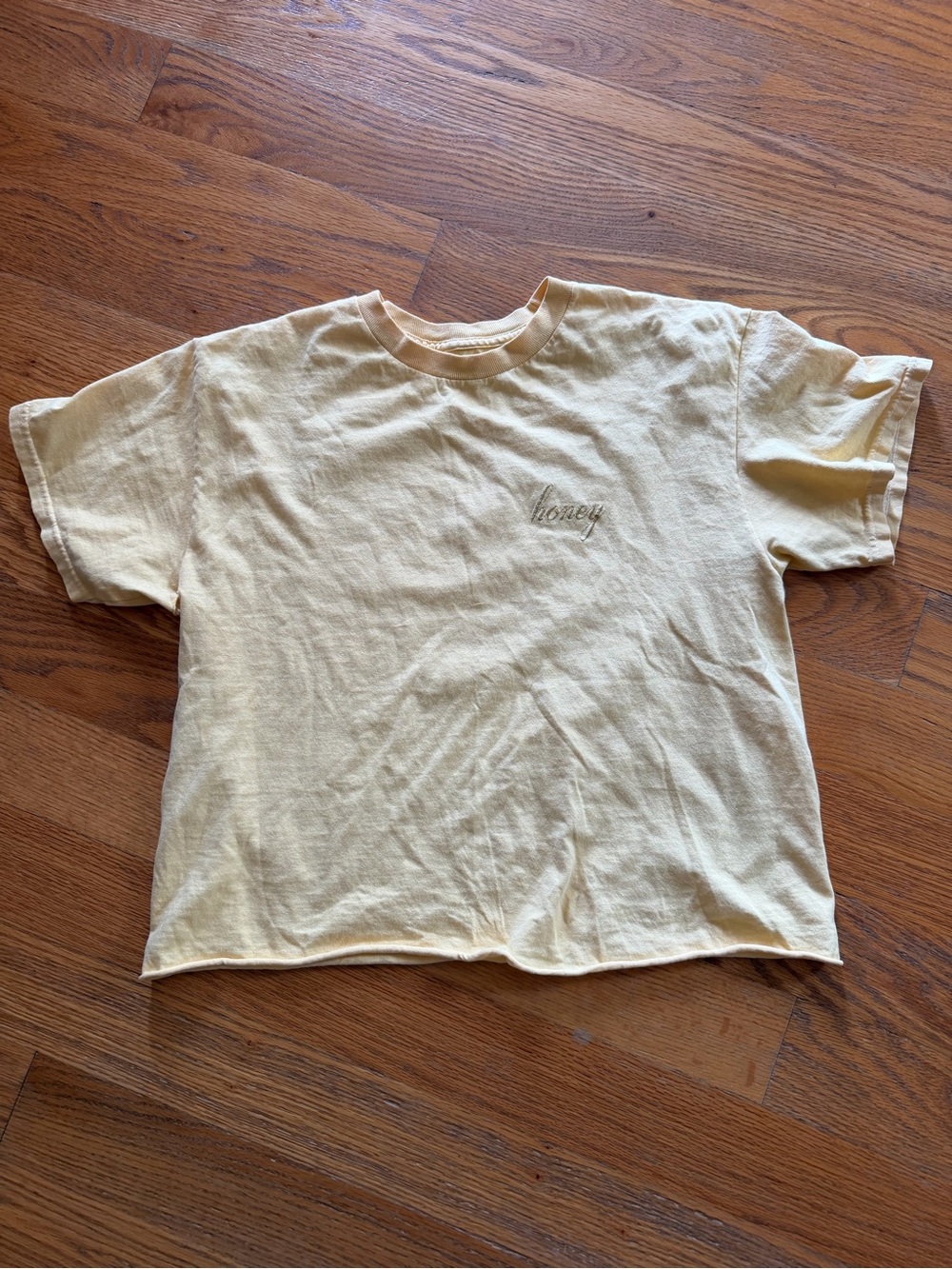 J.Galt Honey Embroidered Yellow Short Sleeve Tee